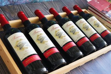 开红酒宅男黄色网址店有没有发展空间